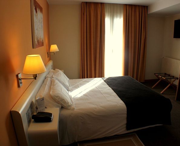 Habitación doble con vistas a las pistas